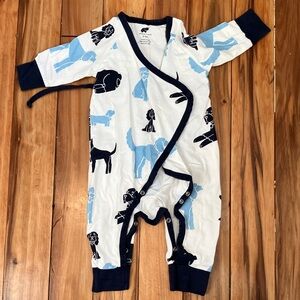 Monica + Andy button up sleeper EUC